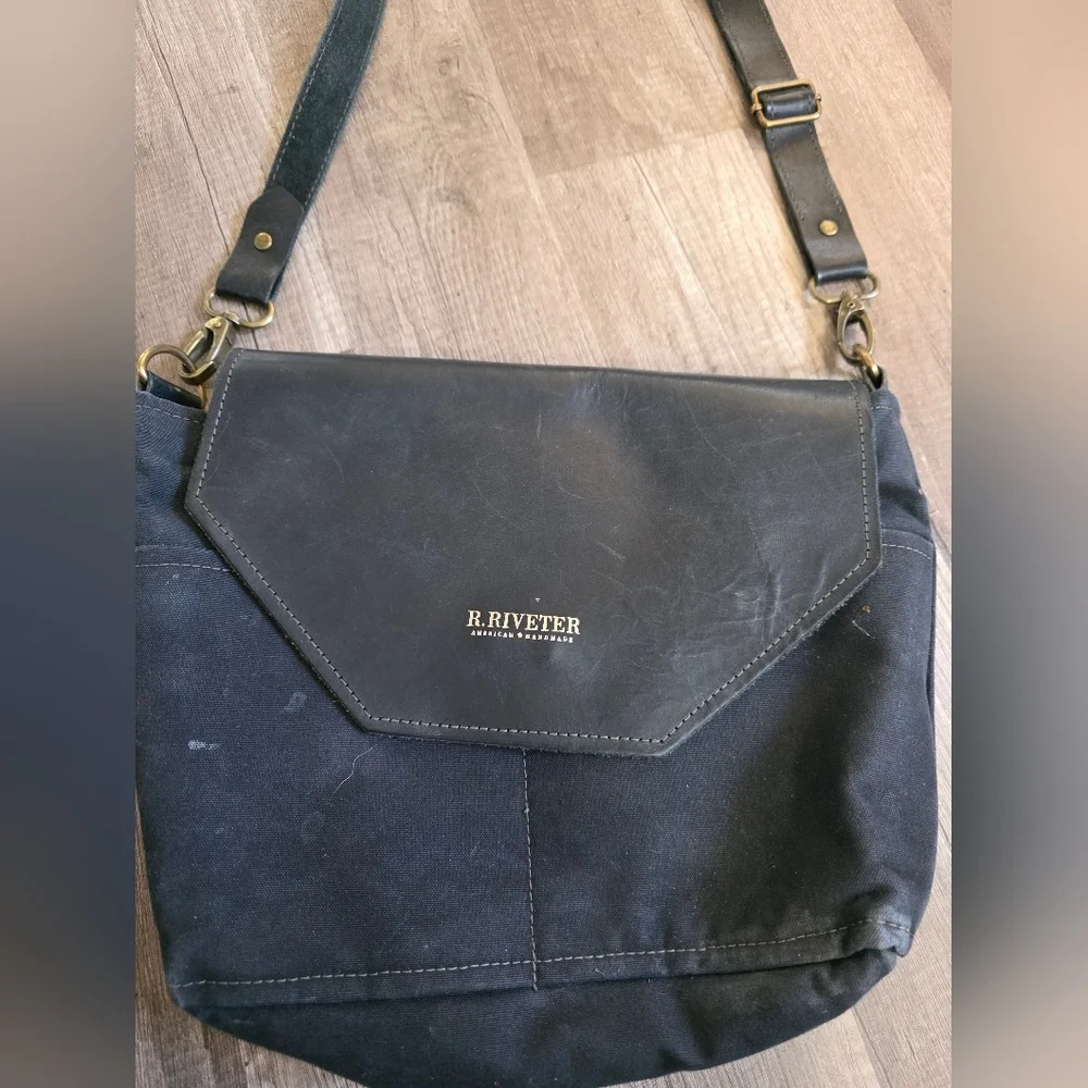 R.Riveter Usa Handmade Leather Canvas Messnger Bag Crossbody Black Designer